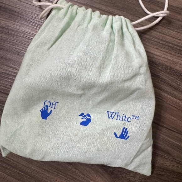 off white belt - Picture 2 of 6